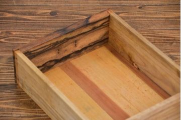 アンティーク家具　古民具・骨董 前面黒柿無垢材 二段重ね 高級茶箪笥(水屋箪笥)