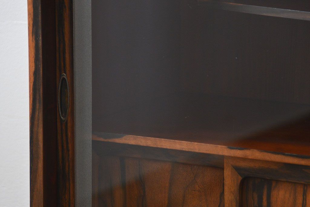 アンティーク家具　古民具・骨董 前面黒柿無垢材 二段重ね 高級茶箪笥(水屋箪笥)