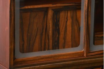 アンティーク家具　古民具・骨董 前面黒柿無垢材 二段重ね 高級茶箪笥(水屋箪笥)