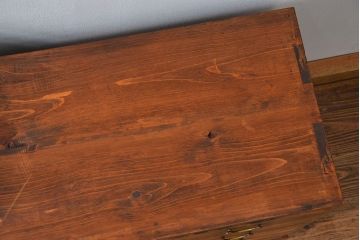 アンティーク家具　古民具・骨董 前面黒柿無垢材 二段重ね 高級茶箪笥(水屋箪笥)