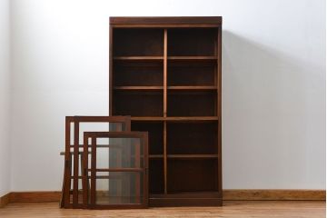 レトロ家具　昭和レトロ 前面栗材のシンプルなアンティーク収納棚(本棚、飾り棚、食器棚)
