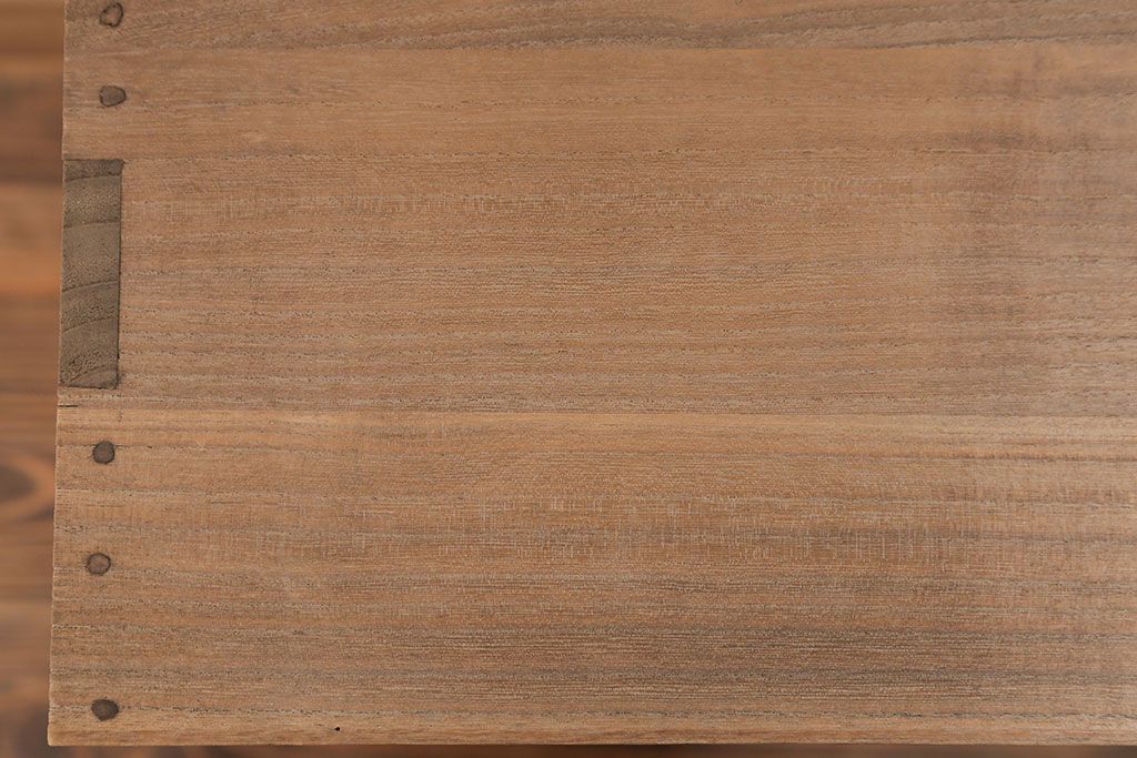 アンティーク家具　アンティーク 古い桐材の小箪笥(チェスト、小引き出し、桐箪笥、桐たんす)