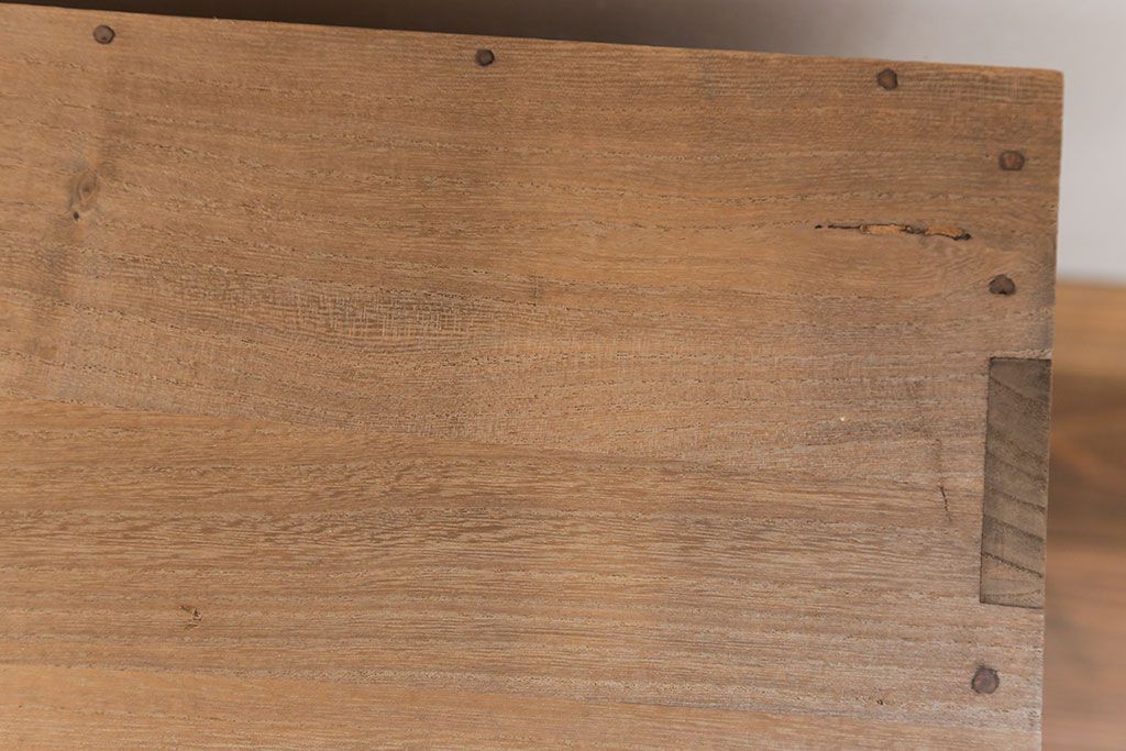 アンティーク家具　アンティーク 古い桐材の小箪笥(チェスト、小引き出し、桐箪笥、桐たんす)