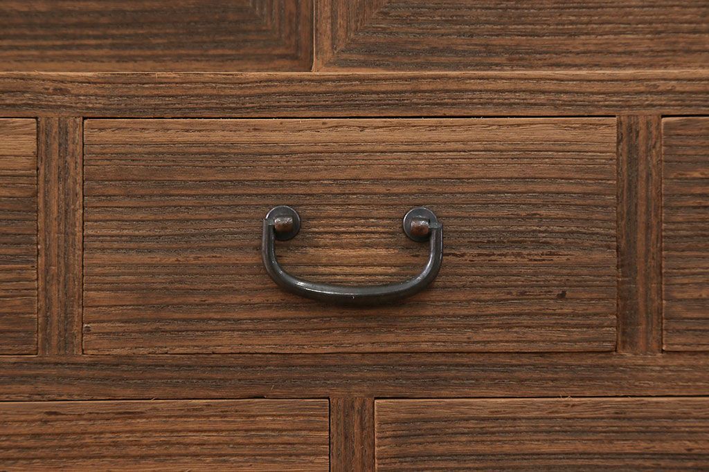 アンティーク家具　アンティーク 古い桐材の小箪笥(チェスト、小引き出し、桐箪笥、桐たんす)