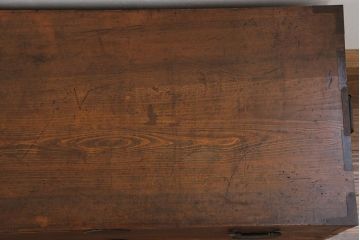 アンティーク家具　古民具・骨董 丸金具の時代箪笥ローボード(2)(ローチェスト)