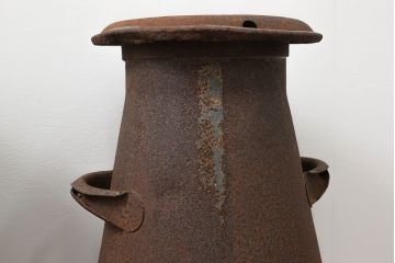 アンティーク雑貨　昭和レトロ 古いアイアンの牛乳缶2個セット(ミルク缶)