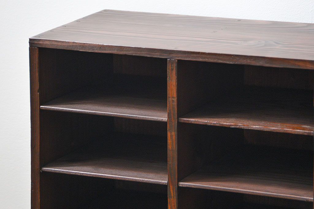 アンティーク家具　アンティーク　引き出し付き!古い木の書類棚(カルテケース、小引き出し)