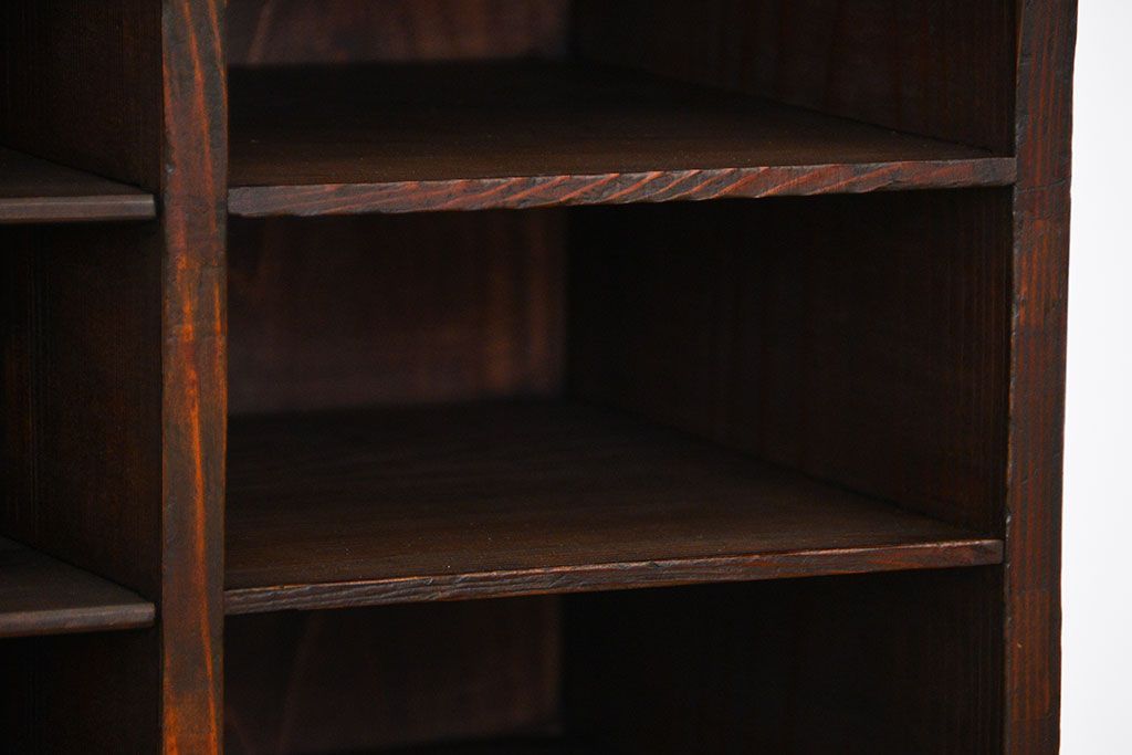 アンティーク家具　アンティーク　引き出し付き!古い木の書類棚(カルテケース、小引き出し)