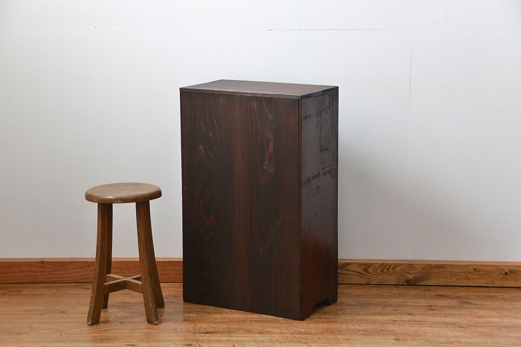 アンティーク家具　アンティーク　引き出し付き!古い木の書類棚(カルテケース、小引き出し)