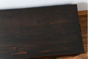 アンティーク家具　古民具・骨董 前面欅材の黒柿枠引き出し時代箪笥ローボード(ローチェスト)