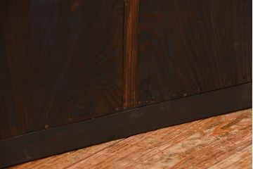 アンティーク家具　古民具・骨董 前面欅材の黒柿枠引き出し時代箪笥ローボード(ローチェスト)