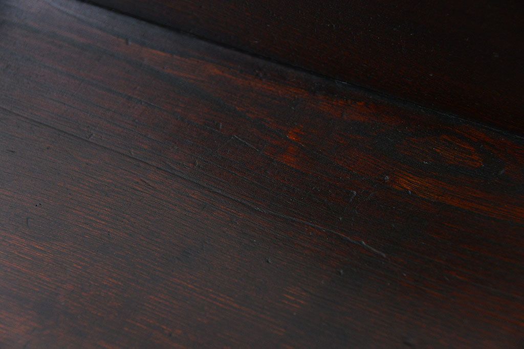 アンティーク家具　アンティーク 古い栓材の小振りな丸窓本箱(ブックケース、収納棚)