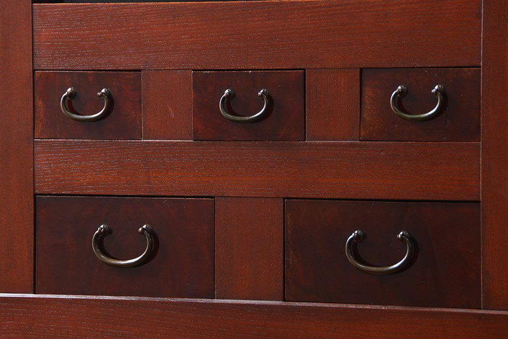 アンティーク家具　古民具・骨董 前面欅材!美しい七尺近江水屋箪笥