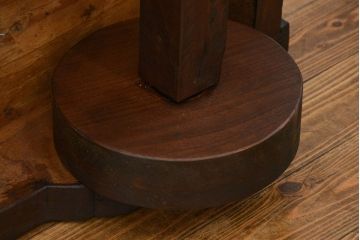 アンティーク家具　古民具・骨董 極厚金具の三国車箪笥(帳場箪笥、船箪笥)
