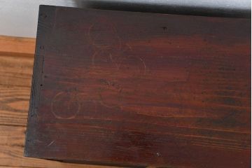 アンティーク家具　アンティーク 古い木の小振りな書類棚(マス目棚、収納棚、飾り棚)