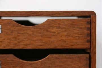 アンティーク家具　アンティーク 古いナラ材の上質な五段小引き出し(書類ケース)