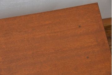 レトロ家具　アンティーク レトロなデザインのサイドテーブル(机)