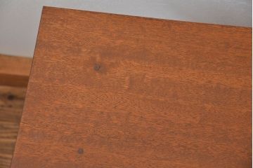 レトロ家具　アンティーク レトロなデザインのサイドテーブル(机)