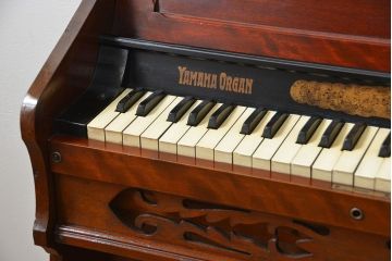 アンティーク雑貨　ジャンク 山葉(ヤマハ)製のアンティークオルガン(日本楽器)