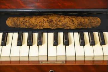 アンティーク雑貨　ジャンク 山葉(ヤマハ)製のアンティークオルガン(日本楽器)