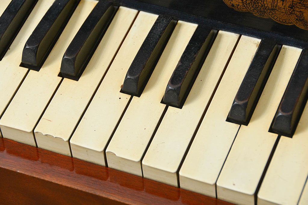 アンティーク雑貨　ジャンク 山葉(ヤマハ)製のアンティークオルガン(日本楽器)