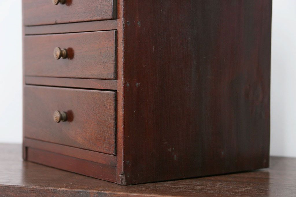 レトロ家具　昭和レトロ 古い木のシンプルなアンティーク三段小引き出し