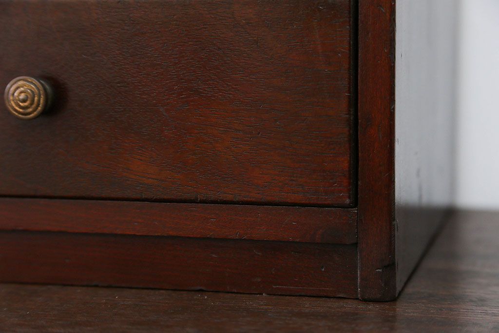 レトロ家具　昭和レトロ 古い木のシンプルなアンティーク三段小引き出し