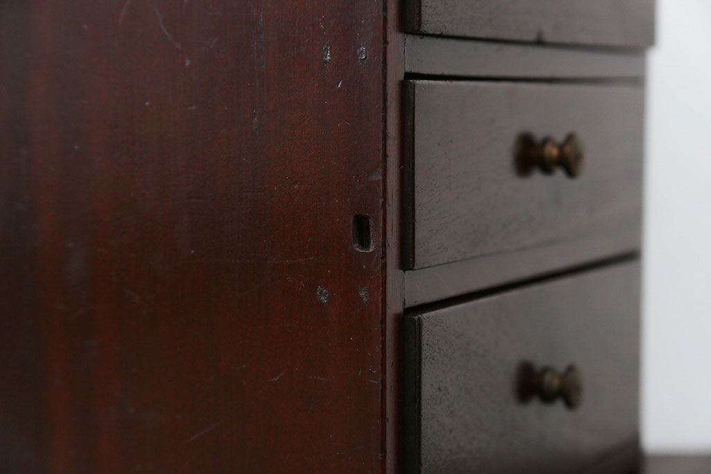 レトロ家具　昭和レトロ 古い木のシンプルなアンティーク三段小引き出し