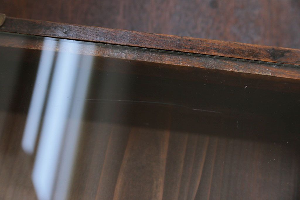 アンティーク雑貨　アンティーク 古い木のコレクションボックス (ガラスケース、飾り棚)