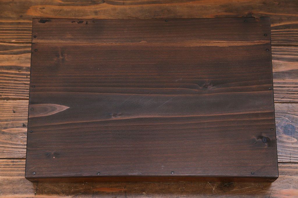 アンティーク雑貨　アンティーク 古い木のコレクションボックス (ガラスケース、飾り棚)