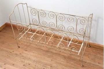アンティーク家具　フランスアンティーク　フォールディングベビーベッド(ロートアイアン)