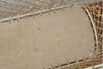 アンティーク家具　フランスアンティーク　小振りなフォールディングベビーベッド