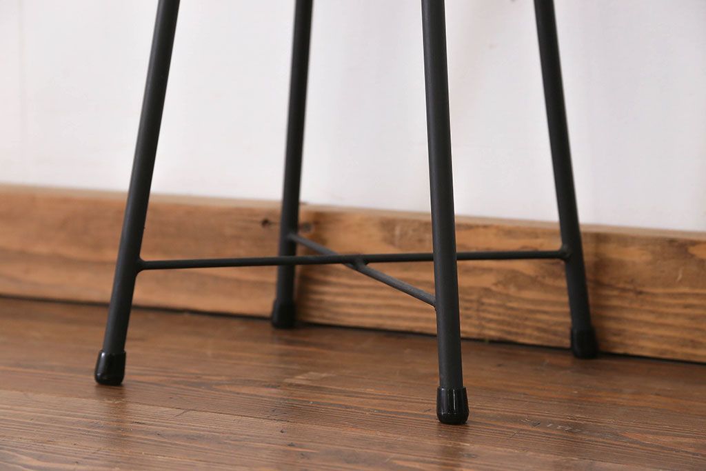 ラフジュ工房オリジナル アイアンペイントスツール(1)(丸椅子、丸イス)