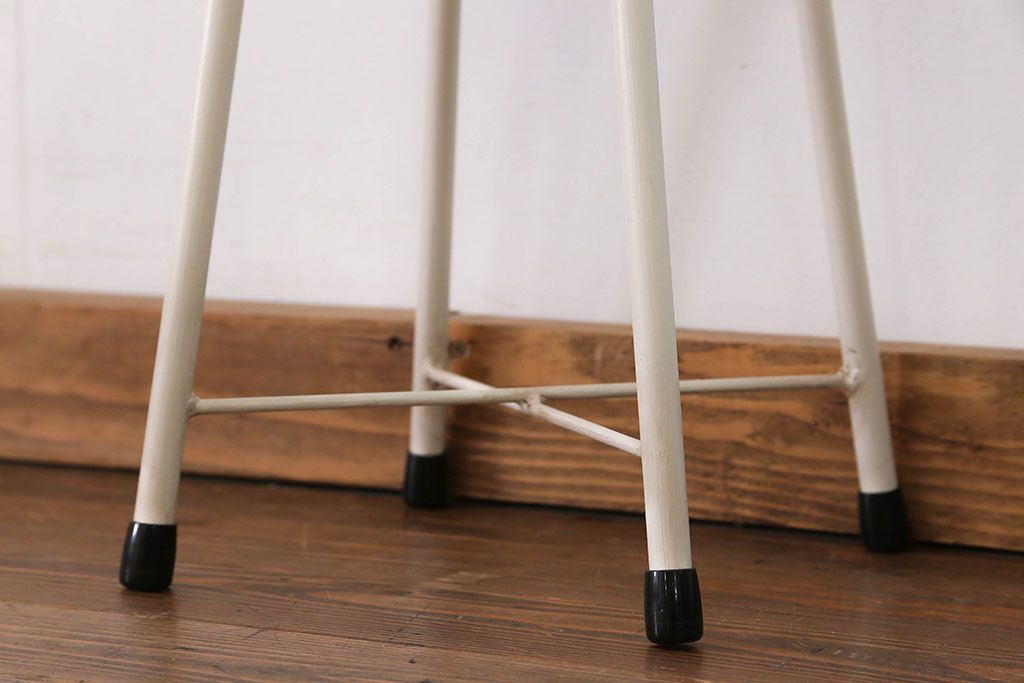 ラフジュ工房オリジナル アイアンペイントスツール(2)(丸椅子、丸イス)