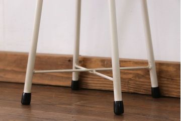 ラフジュ工房オリジナル アイアンペイントスツール(2)(丸椅子、丸イス)