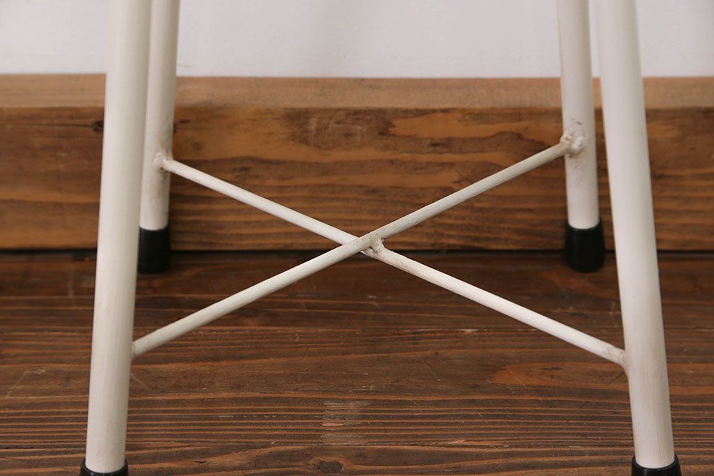 ラフジュ工房オリジナル アイアンペイントスツール(2)(丸椅子、丸イス)