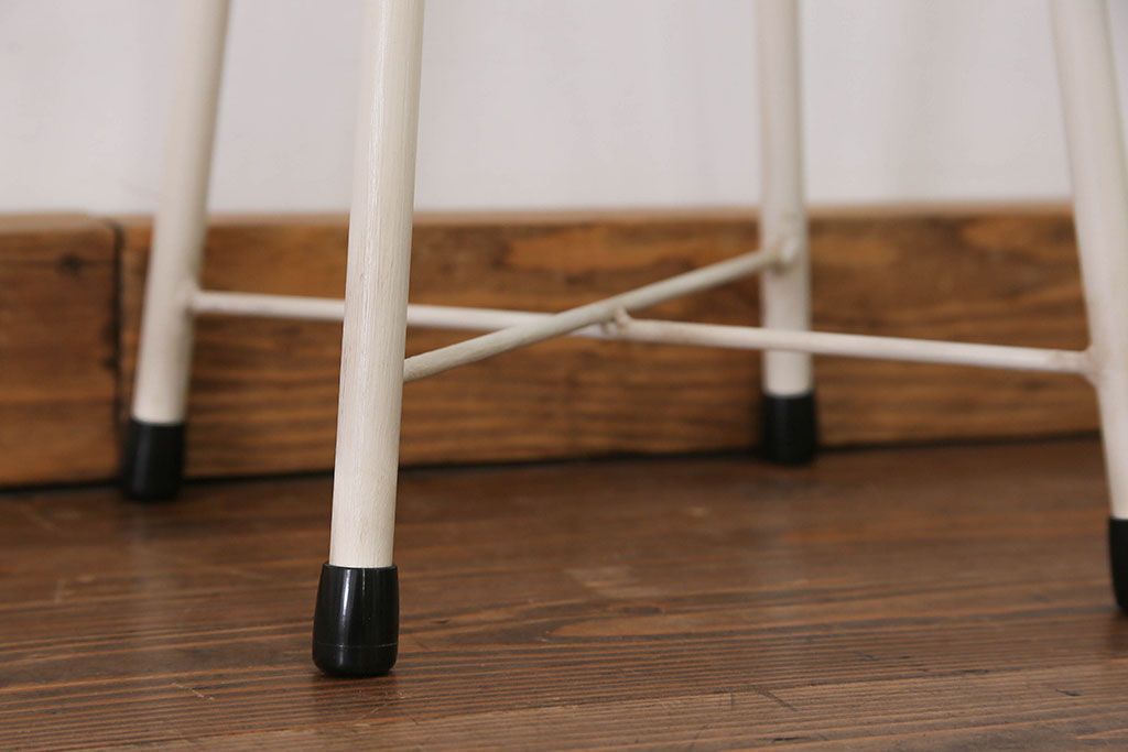 ラフジュ工房オリジナル アイアンペイントスツール(2)(丸椅子、丸イス)