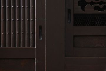 アンティーク家具　アンティーク 丸桟仕上げのモダンな6尺水屋箪笥 (キャビネット、食器棚、戸棚)