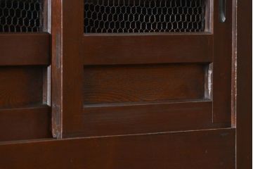 アンティーク家具　アンティーク 丸桟仕上げのモダンな6尺水屋箪笥 (キャビネット、食器棚、戸棚)