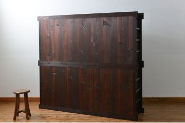 アンティーク家具　アンティーク 丸桟仕上げのモダンな6尺水屋箪笥 (キャビネット、食器棚、戸棚)