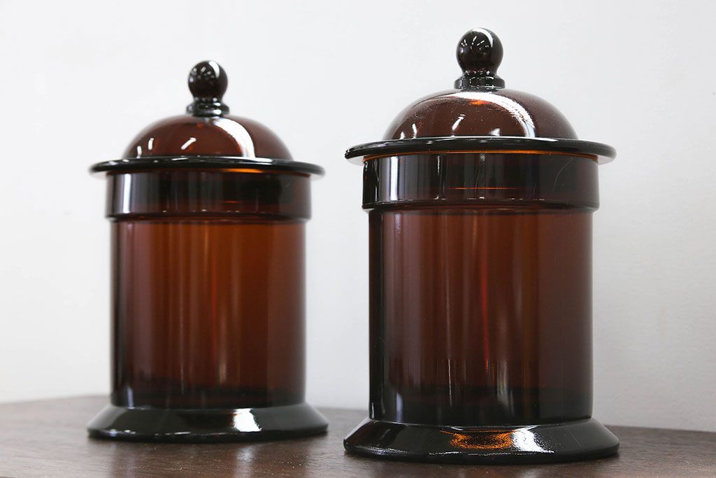 アンティーク雑貨　アンティーク 古いフタ付きガラス瓶(小びん) 2個セット