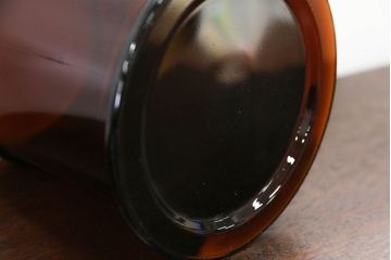 アンティーク雑貨　アンティーク 古いフタ付きガラス瓶(小びん) 2個セット