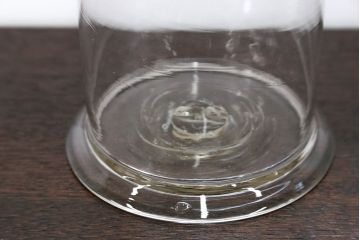 アンティーク雑貨　アンティーク 古いガラス瓶 白磁 計量カップ 2点セット