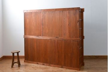 アンティーク家具　古民具・骨董 昇り引き出し付き!明るい色合いの六尺水屋箪笥 (食器棚、収納棚)