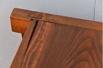 アンティーク家具　古民具・骨董 昇り引き出し付き!明るい色合いの六尺水屋箪笥 (食器棚、収納棚)