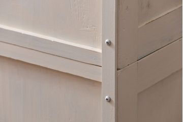 アンティーク家具　アンティークペイント　ダイヤガラス入りの小振りな食器棚(収納棚、戸棚)