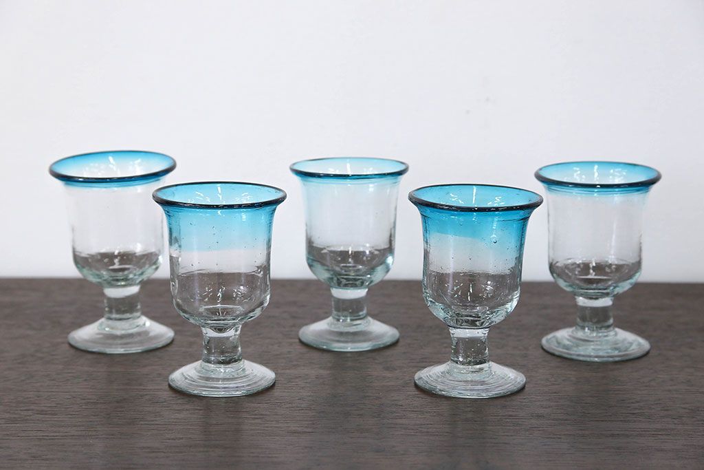 明治大正時代　吹きガラス　脚付きグラス　骨董　氷コップ 明治大正時代 吹きガラス 脚付きグラス 骨董 氷コップ 2025年