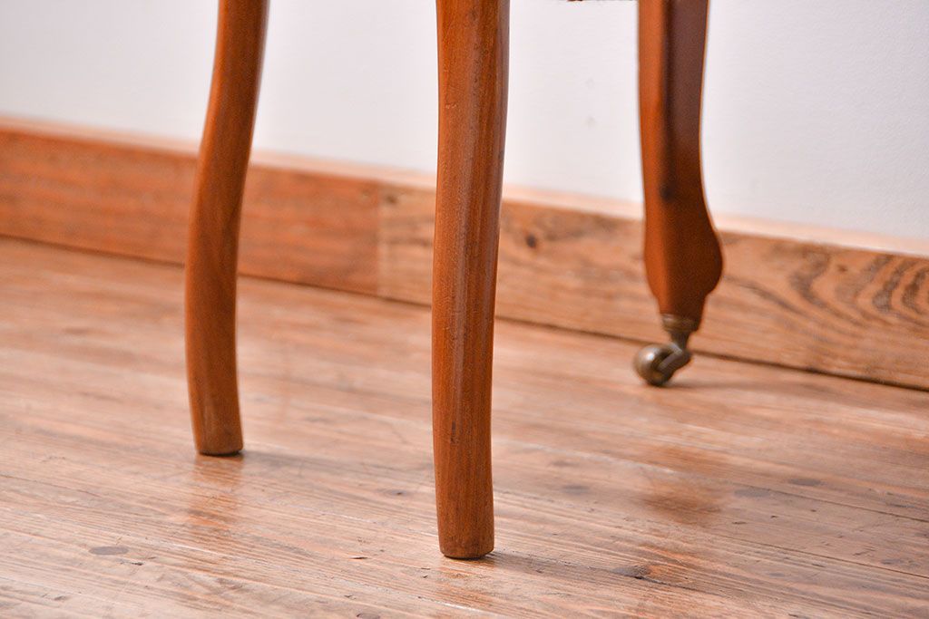 アンティーク家具　フランスアンティーク　マホガニー材!上質なバルーンチェア(2)(椅子・イス)