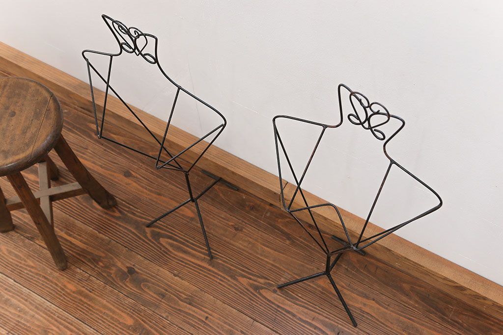 アンティーク雑貨　昭和レトロ 古い洋品店のワイヤスタンドハンガー2点セット(トルソー)