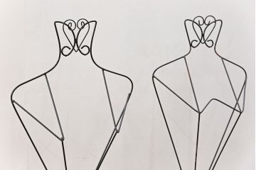 アンティーク雑貨　昭和レトロ 古い洋品店のワイヤスタンドハンガー2点セット(トルソー)